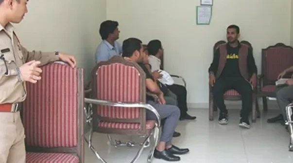 बरेली सेक्स रैकेट, देह व्यापार, संभव होटल